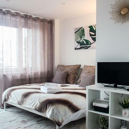 Sunny City Center Apartment Varsovia Exterior foto